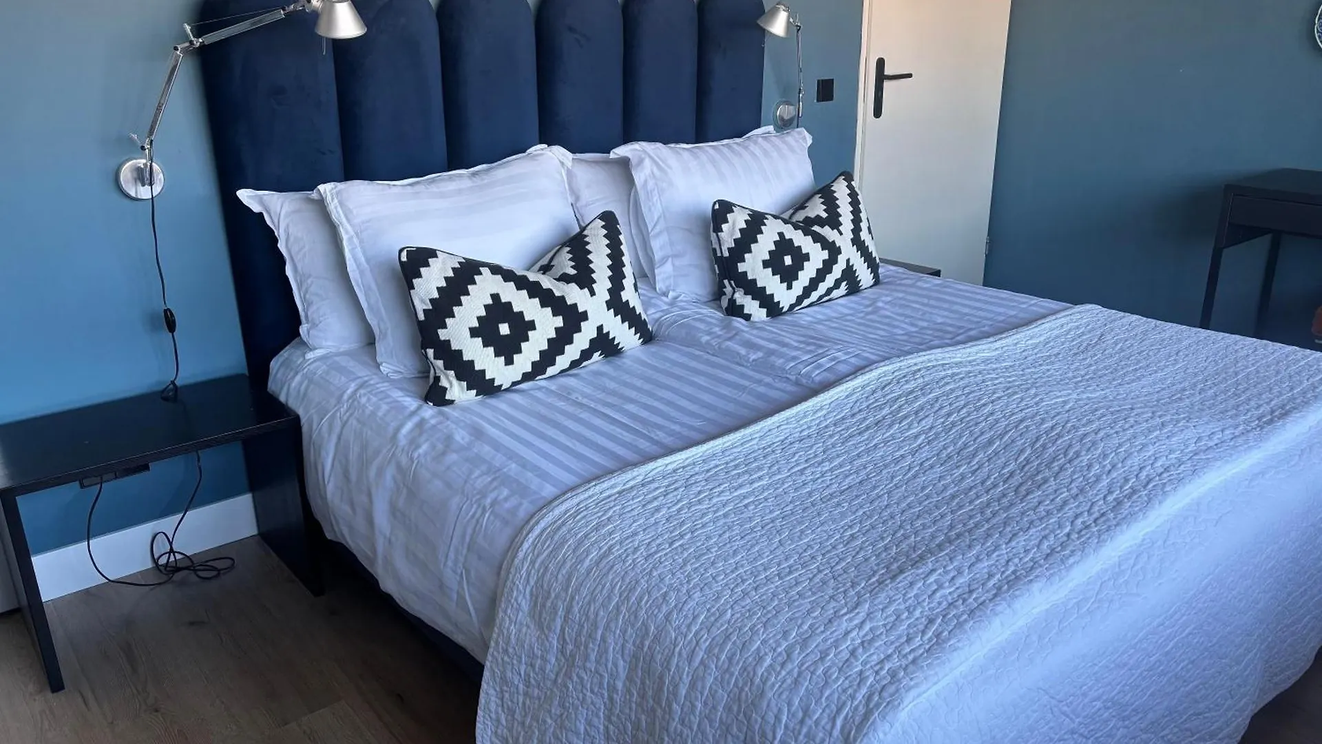 Apartamento Near Amsterdam And Airport, 90M2, Privacy! Hoofddorp Países Bajos